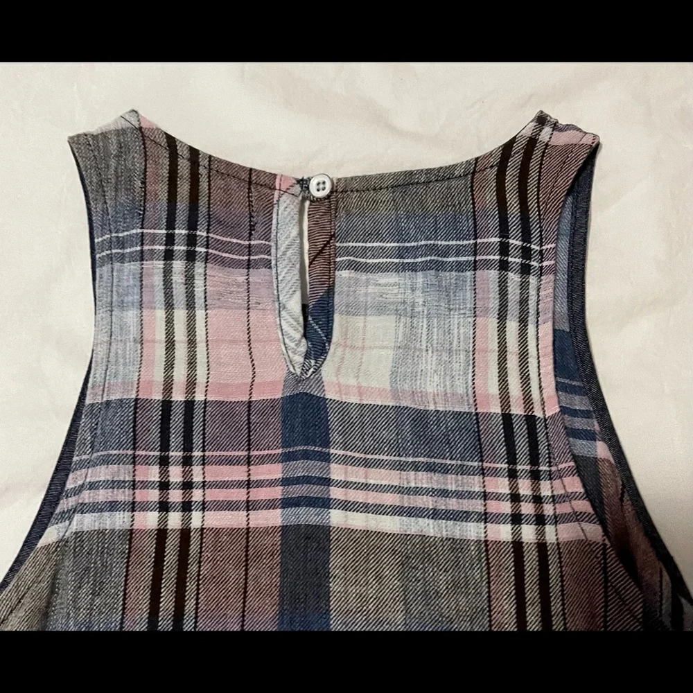 Cloth & Stone Tank - Picture 3 of 8
